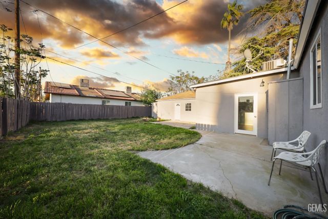 626 Hood Drive, Bakersfield, CA 93308