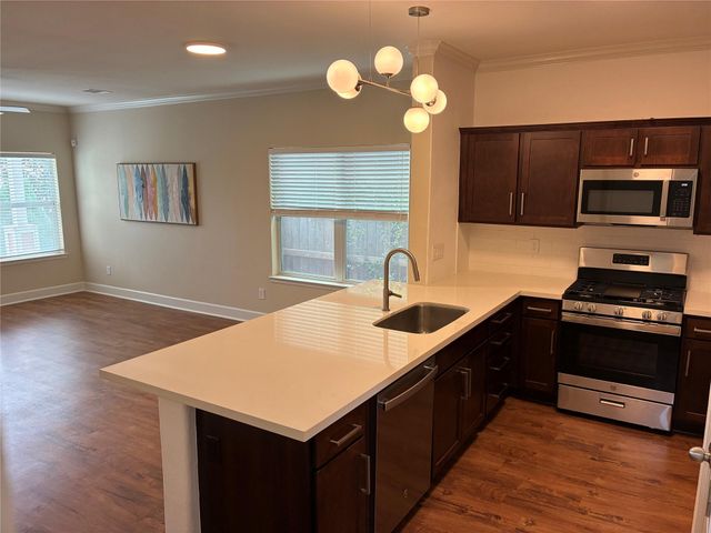 4327 Robertson Street, Houston, TX 77009