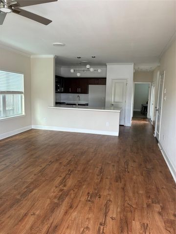 4327 Robertson Street, Houston, TX 77009