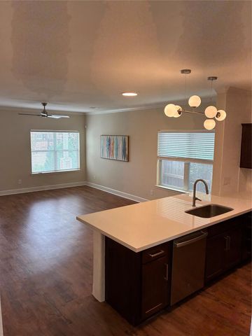 4327 Robertson Street, Houston, TX 77009