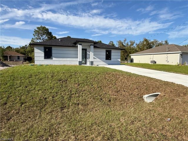 3512 19th ST SW, Lehigh Acres, FL 33976