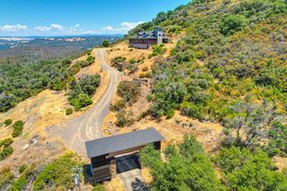 794 Kanaka Valley Rd, Rescue, CA 95672