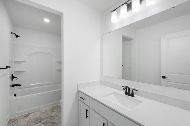 1248 Deerpath Drive NE, Hanover, MN 55341