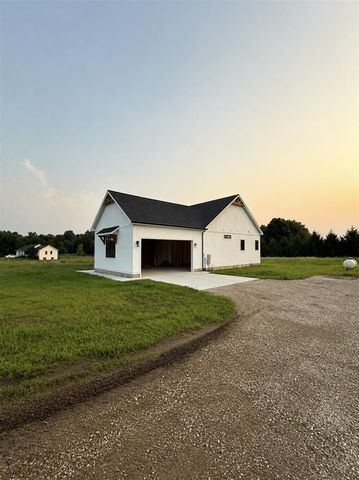 1350 Riggle Road, Saranac, MI 48881