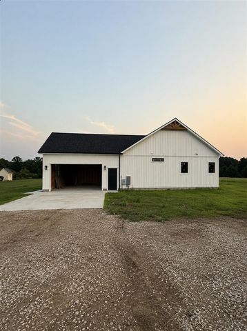 1350 Riggle Road, Saranac, MI 48881