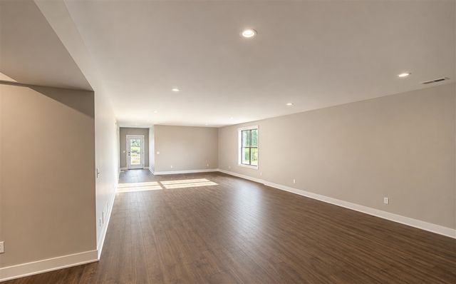 1350 Riggle Road, Saranac, MI 48881