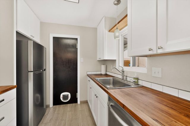 11916 Morrow Avenue NE, Albuquerque, NM 87112