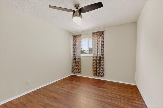 11916 Morrow Avenue NE, Albuquerque, NM 87112