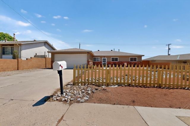 11916 Morrow Avenue NE, Albuquerque, NM 87112