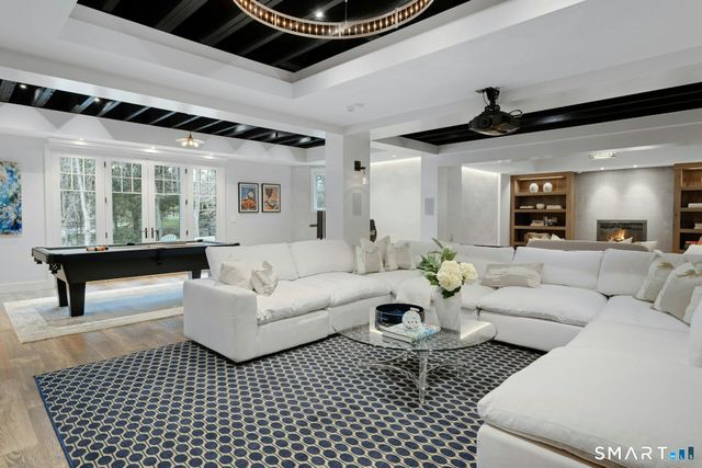 80 Compo Road North, Westport, CT 06880