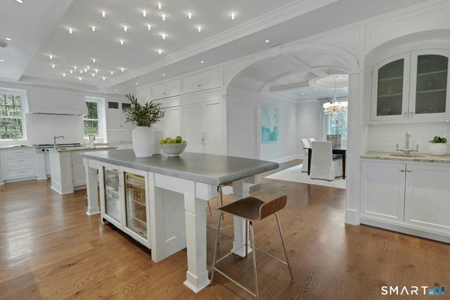 80 Compo Road North, Westport, CT 06880