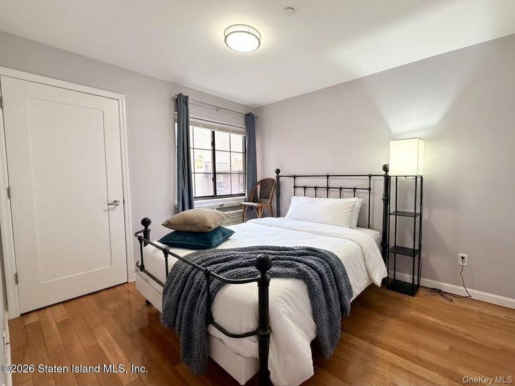 144-85 Roosevelt Avenue 3e, Flushing, NY 11354 — photo 4