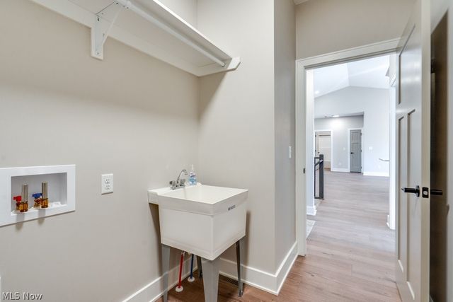 13969 N Highview Drive, Dalton, OH 44618