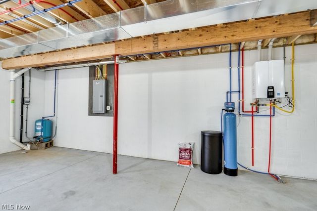 13969 N Highview Drive, Dalton, OH 44618