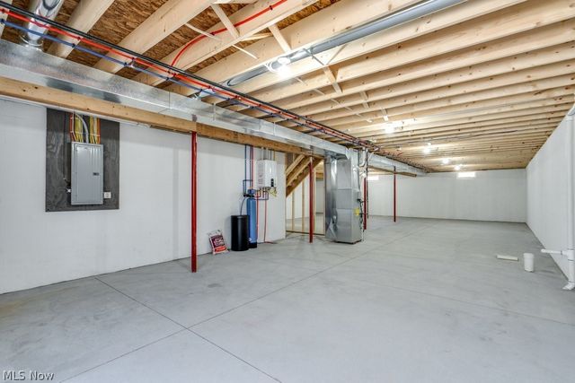 13969 N Highview Drive, Dalton, OH 44618