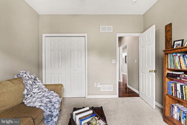 439 WOODLAND DR, Dillsburg, PA 17019