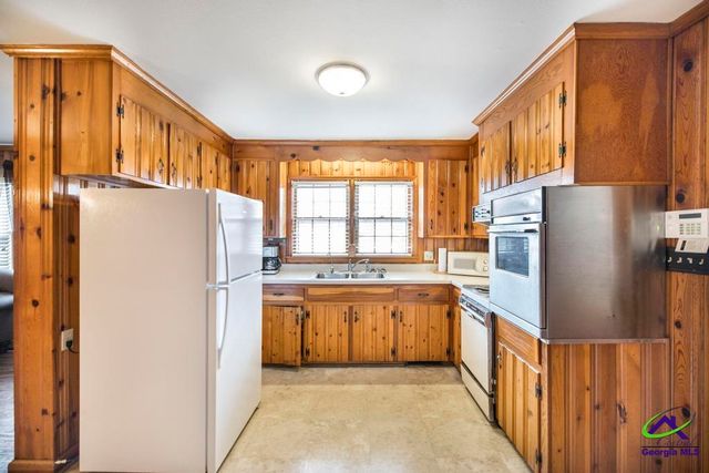 2925 Malvern Hill Drives, Macon, GA 31204