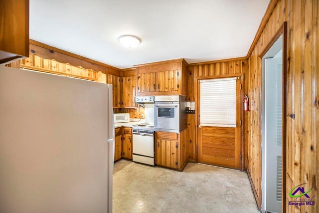 2925 Malvern Hill Drives, Macon, GA 31204