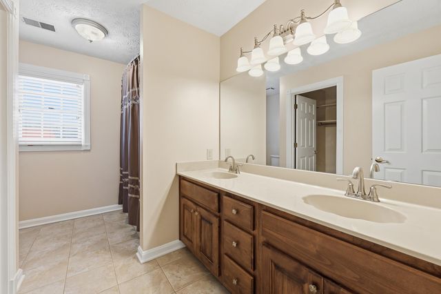 4733 Ironbridge Drive, Lexington, KY 40515