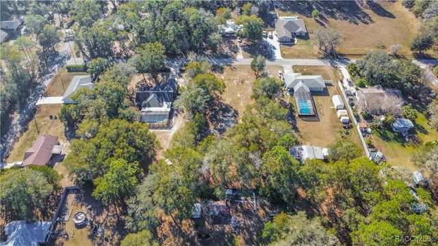 5595 E Arthur Street, Inverness, FL 34452