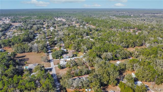 5595 E Arthur Street, Inverness, FL 34452