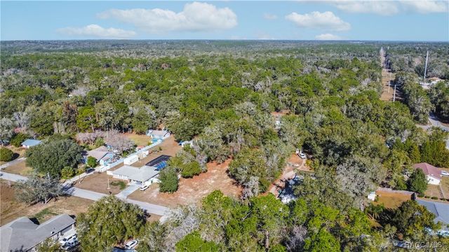 5595 E Arthur Street, Inverness, FL 34452