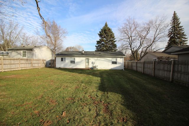 15756 Woodmont Street, Romulus, MI 48174