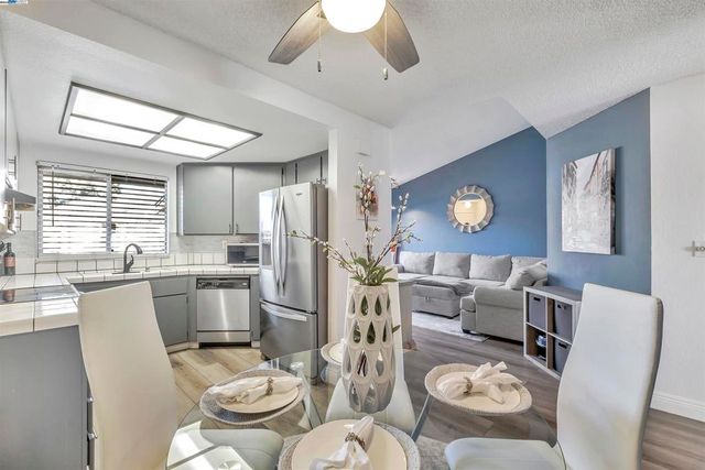 641 Majestic Way 36, San Leandro, CA 94578