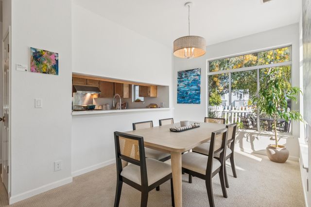 319 Commodore DR, Richmond, CA 94804