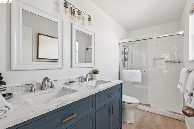 319 Commodore DR, Richmond, CA 94804