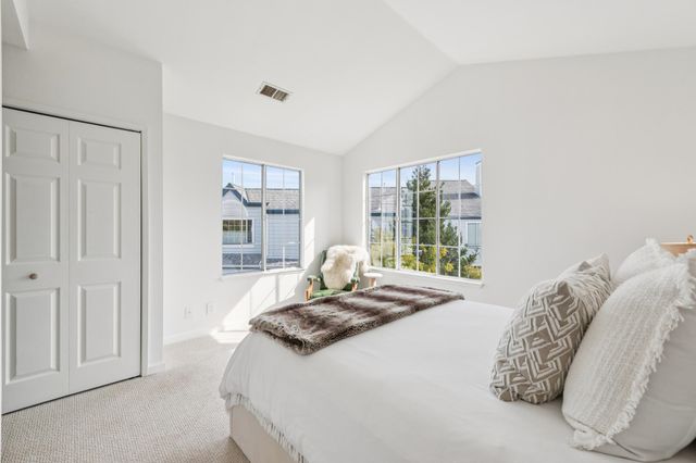 319 Commodore DR, Richmond, CA 94804