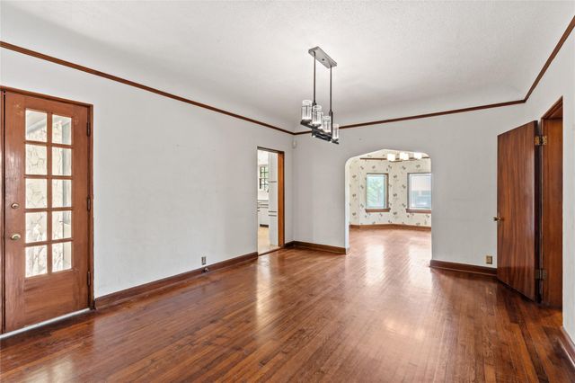 4502 Avenue O, Galveston, TX 77551