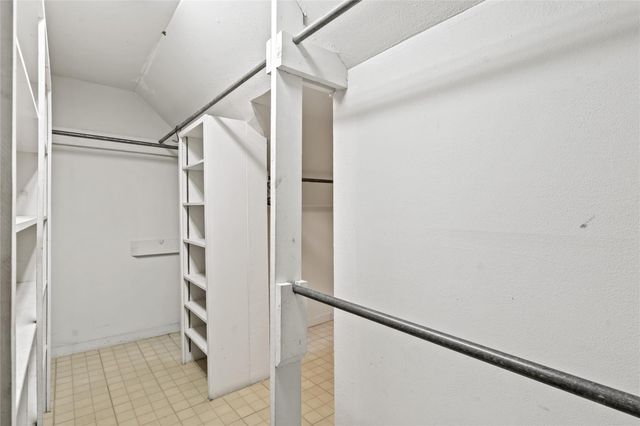 4502 Avenue O, Galveston, TX 77551