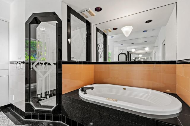 4502 Avenue O, Galveston, TX 77551