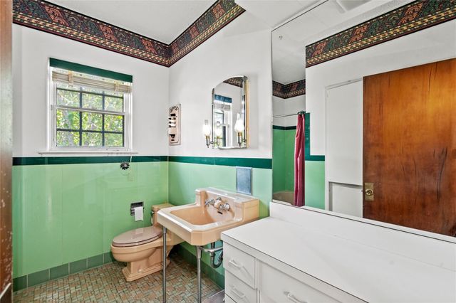 4502 Avenue O, Galveston, TX 77551