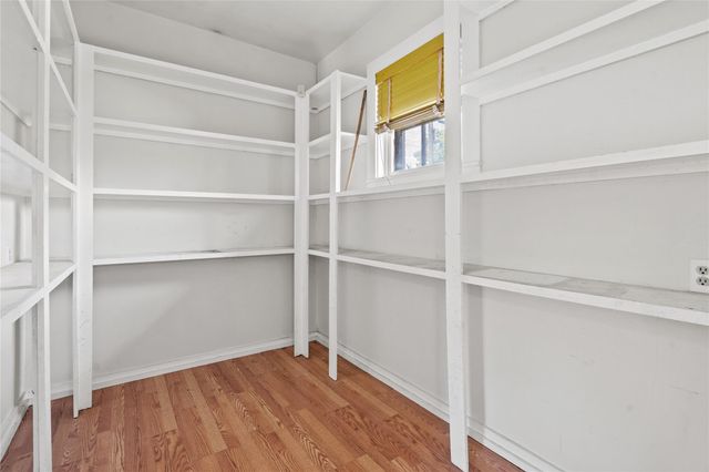 4502 Avenue O, Galveston, TX 77551