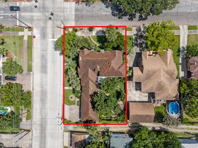 4502 Avenue O, Galveston, TX 77551