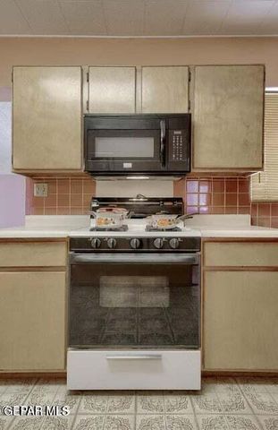 5904 BRAZOS, El Paso, TX 79905