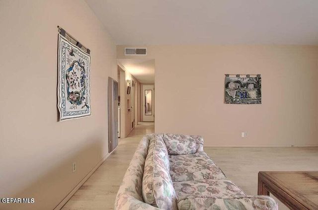 5904 BRAZOS, El Paso, TX 79905