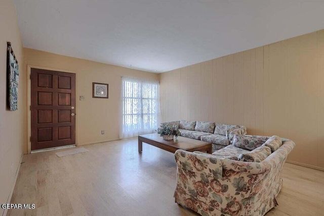 5904 BRAZOS, El Paso, TX 79905