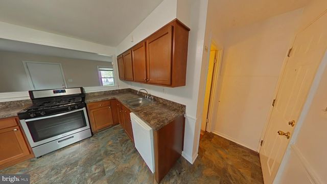 9718 53RD AVE, College Park, MD 20740