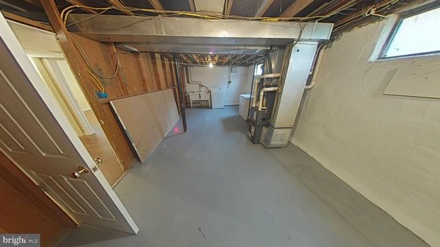 9718 53RD AVE, College Park, MD 20740