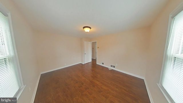 9718 53RD AVE, College Park, MD 20740