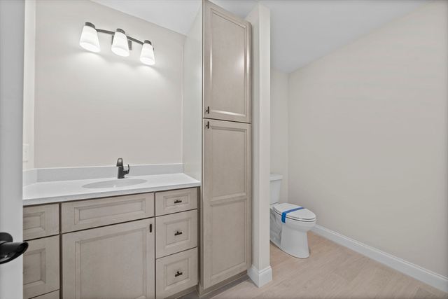 6 Amandas Way 6, Halifax, MA 02338