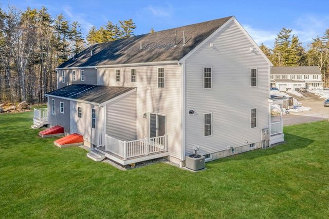 6 Amandas Way 6, Halifax, MA 02338