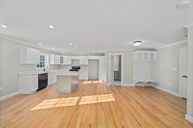 6 Amandas Way 6, Halifax, MA 02338