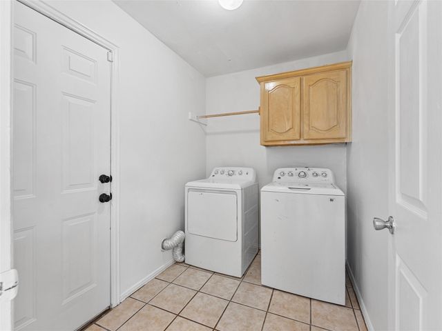 3651 Willow Creek Drive, Midlothian, TX 76065