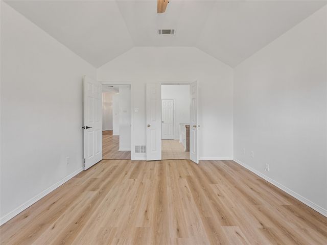 3651 Willow Creek Drive, Midlothian, TX 76065