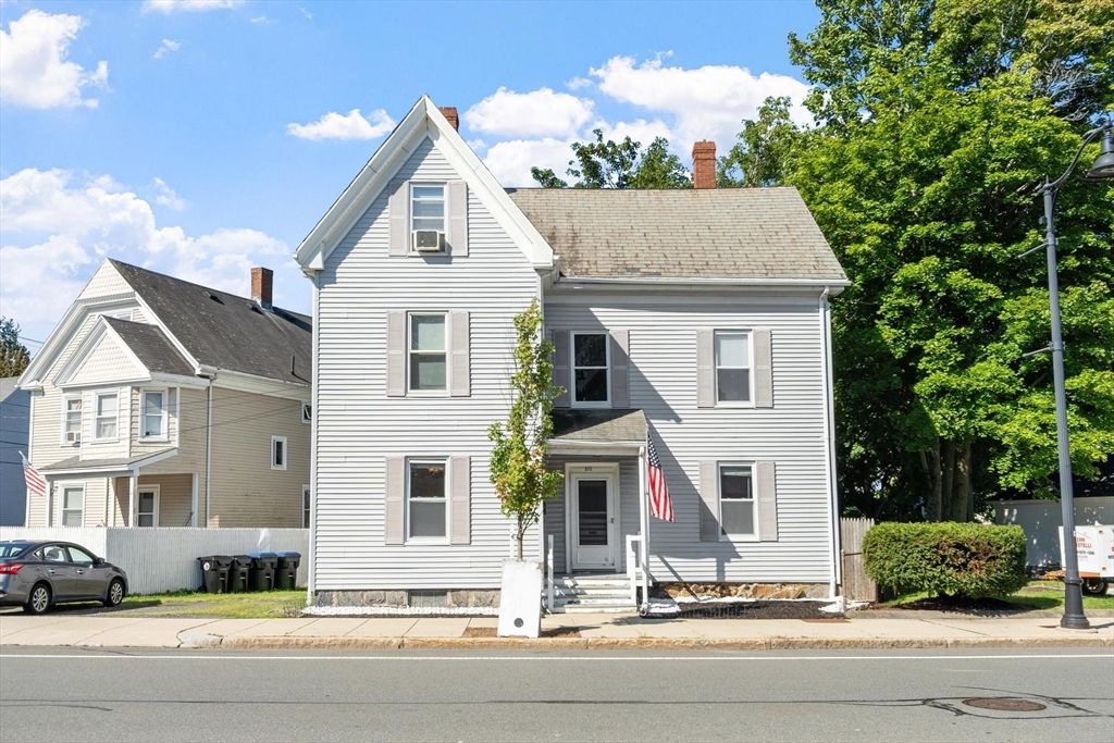 372 Cabot St 1, Beverly, MA 01915