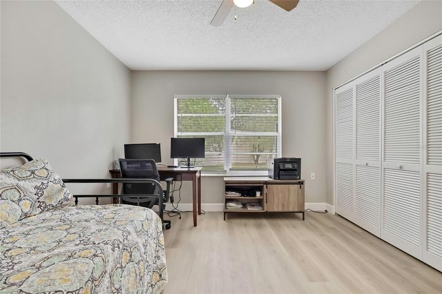 8015 SUGARBUSH DRIVE, Spring Hill, FL 34606